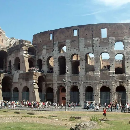 Casa Donatello Con Terrazzo Rom