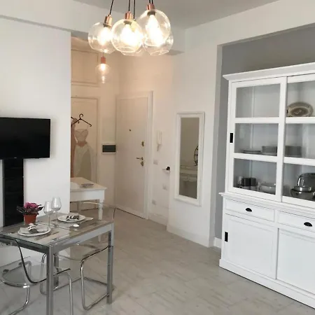 Casa Donatello Con Terrazzo Рим